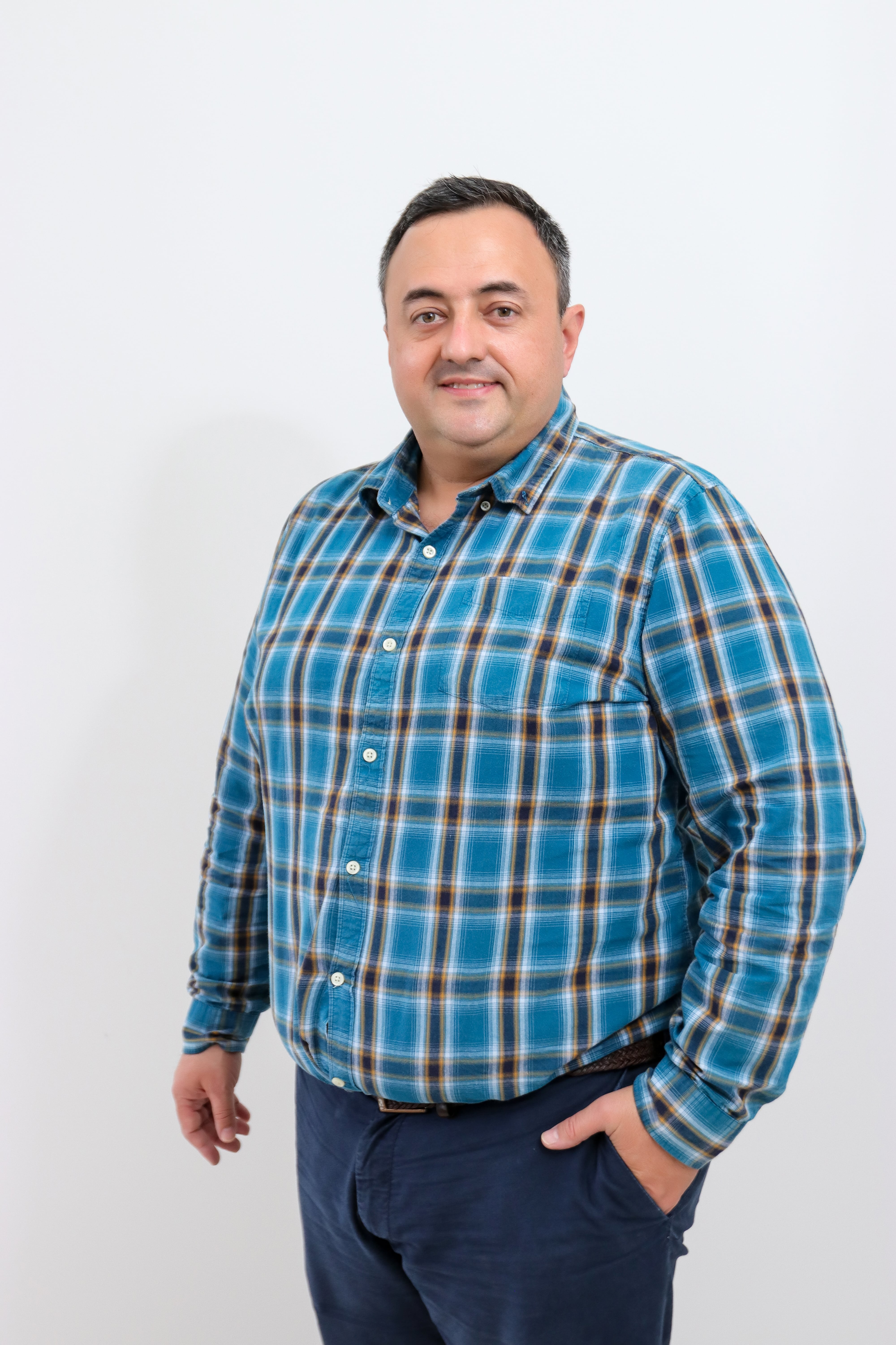 Máster Andres Arce Mata