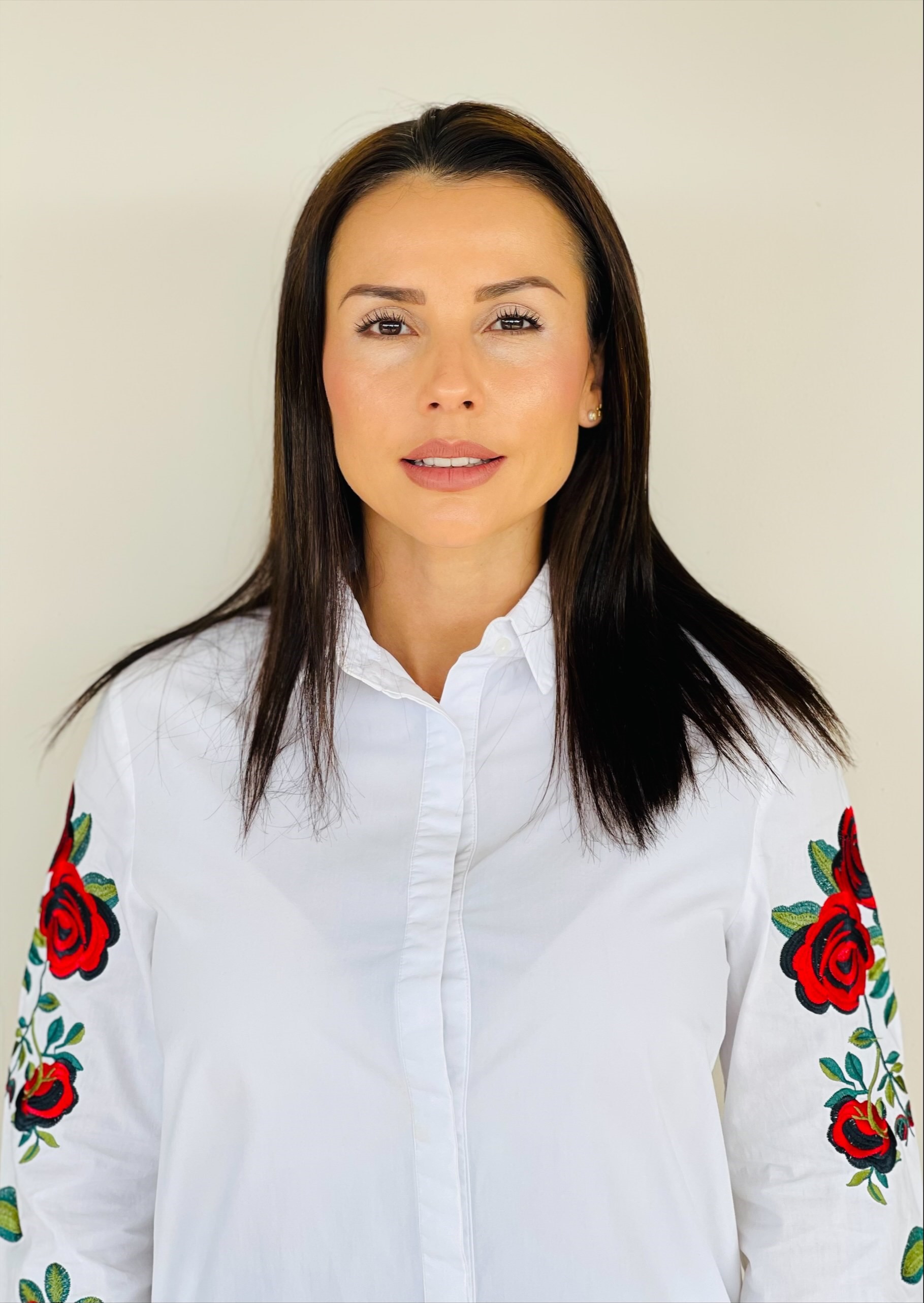 Master Leslie Mora Marín