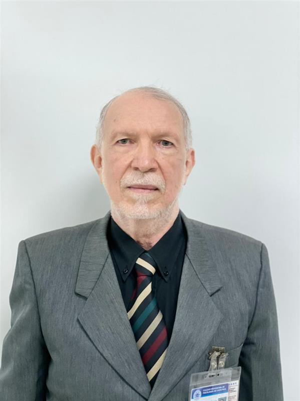 Dr. Luis Otero Reyes