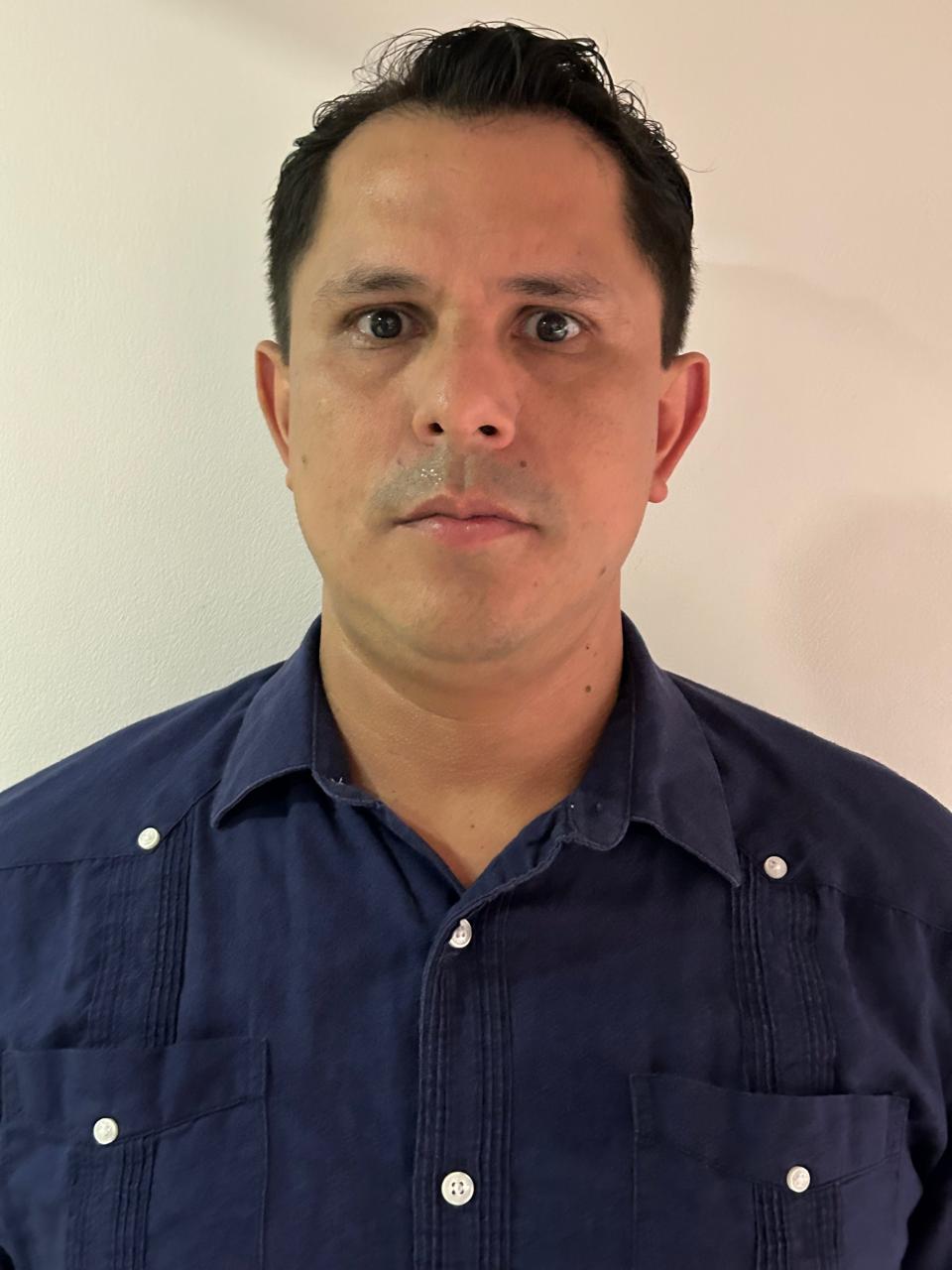 Dr. Marvin Matamoros Ruíz